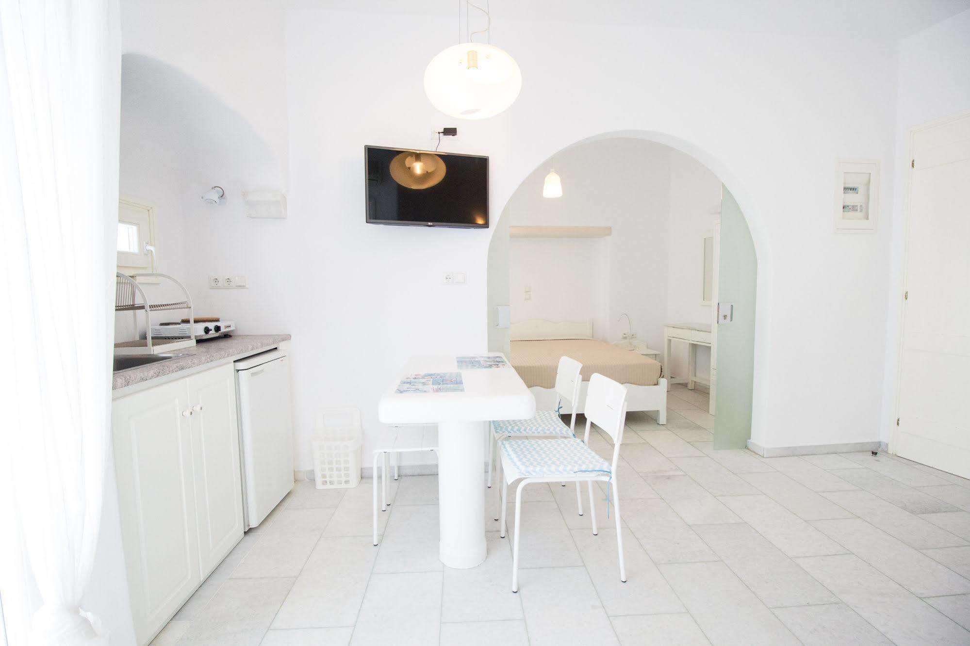 Aspasia Luxury Apartments Agia Anna  Exteriör bild